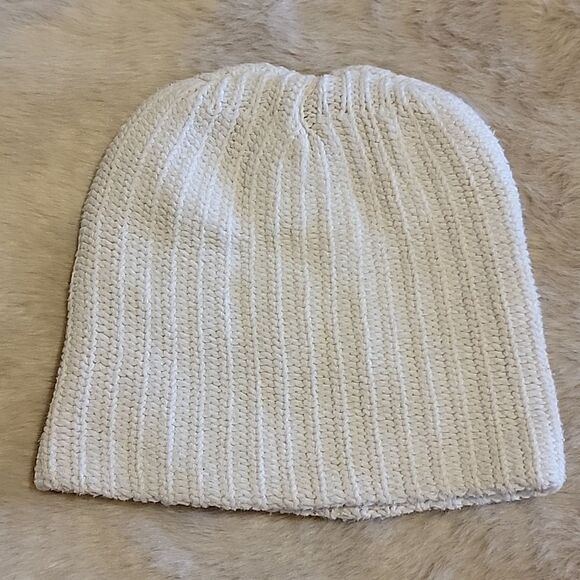 LOVE YOUR MELON IVORY WINTER BEANIE - Picture 3 of 4